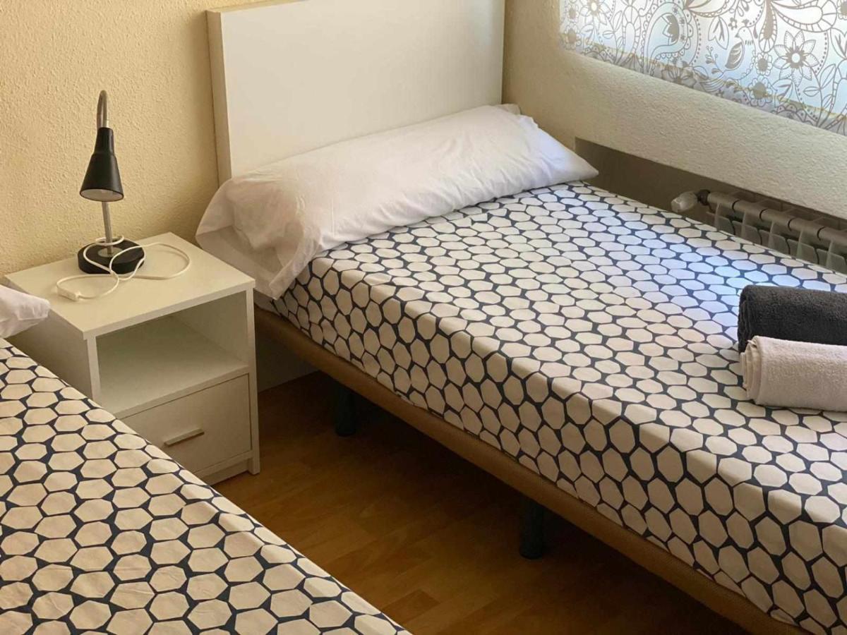 Bed and Breakfast Residencia 12 Octubre Madryt Zewnętrze zdjęcie