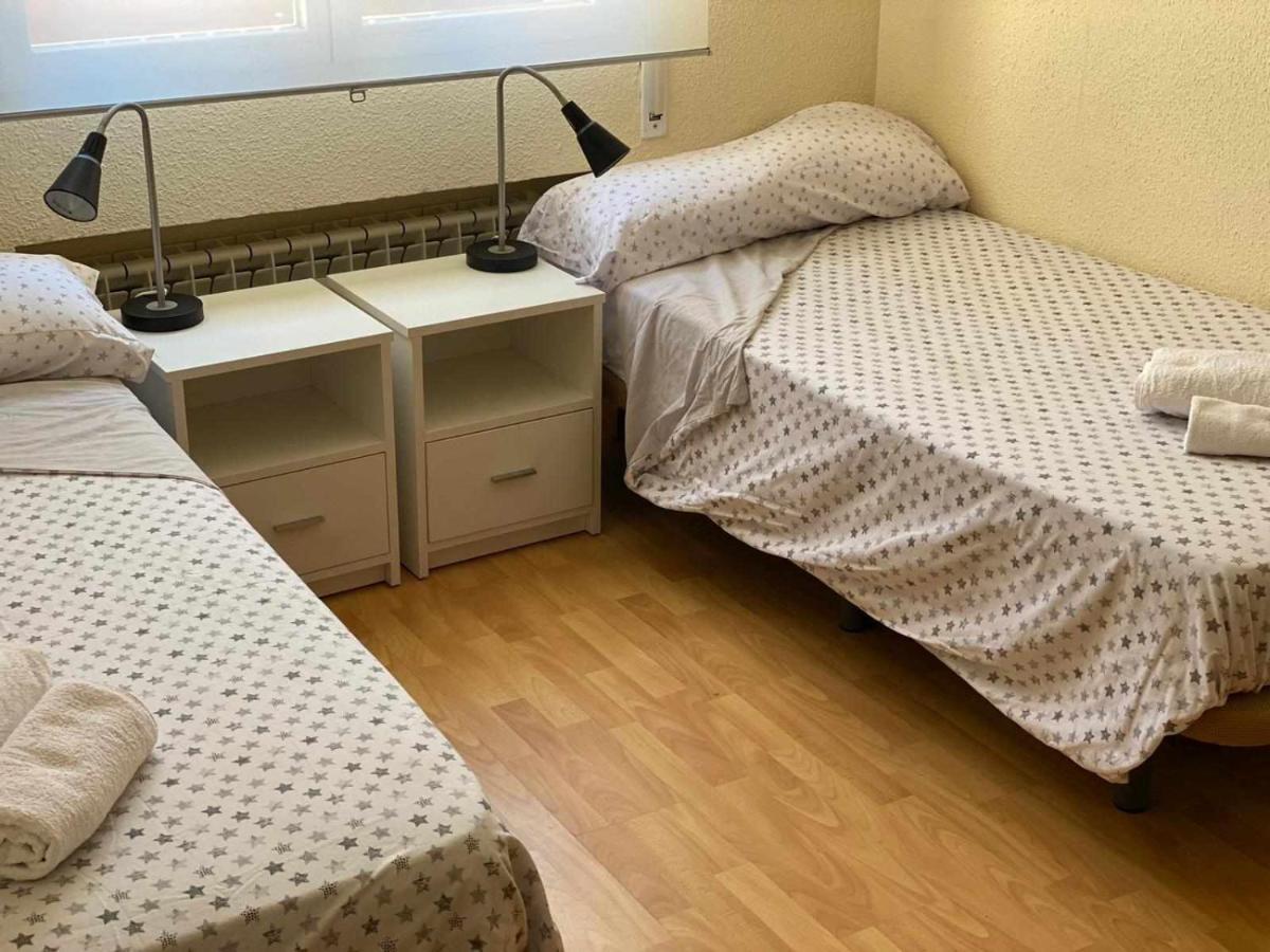 Bed and Breakfast Residencia 12 Octubre Madryt Zewnętrze zdjęcie