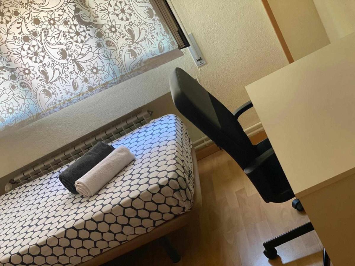 Bed and Breakfast Residencia 12 Octubre Madryt Zewnętrze zdjęcie