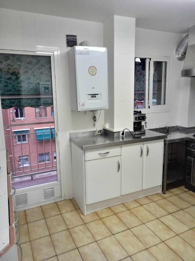 Bed and Breakfast Residencia 12 Octubre Madryt Zewnętrze zdjęcie